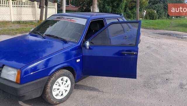 Синій ВАЗ 21099, об'ємом двигуна 1.5 л та пробігом 200 тис. км за 1300 $, фото 1 на Automoto.ua