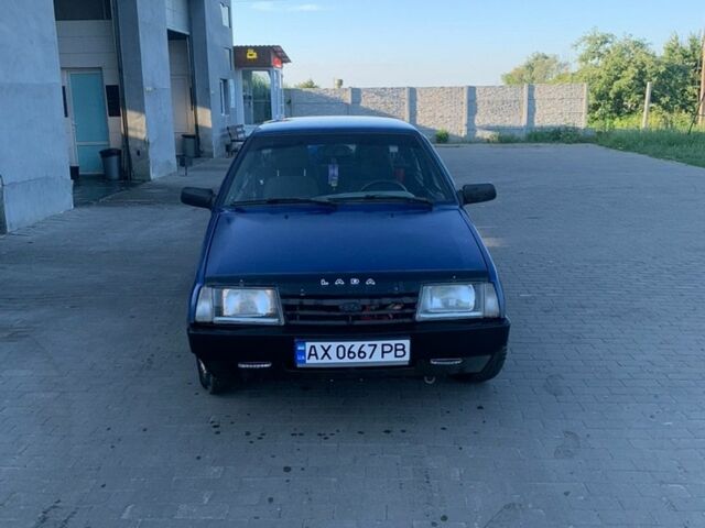 Синий ВАЗ 21099, объемом двигателя 1.6 л и пробегом 360 тыс. км за 1000 $, фото 1 на Automoto.ua