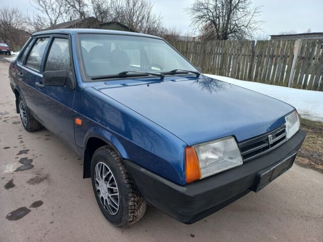 Синій ВАЗ 21099, об'ємом двигуна 0 л та пробігом 108 тис. км за 2850 $, фото 1 на Automoto.ua
