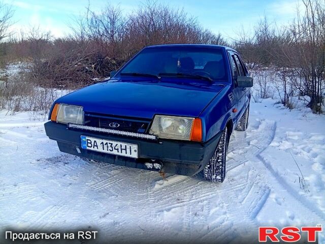 Синий ВАЗ 21099, объемом двигателя 1.6 л и пробегом 35000 тыс. км за 1300 $, фото 1 на Automoto.ua