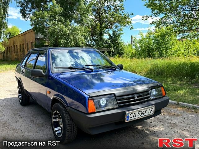 Синій ВАЗ 21099, об'ємом двигуна 1.6 л та пробігом 120 тис. км за 2100 $, фото 1 на Automoto.ua