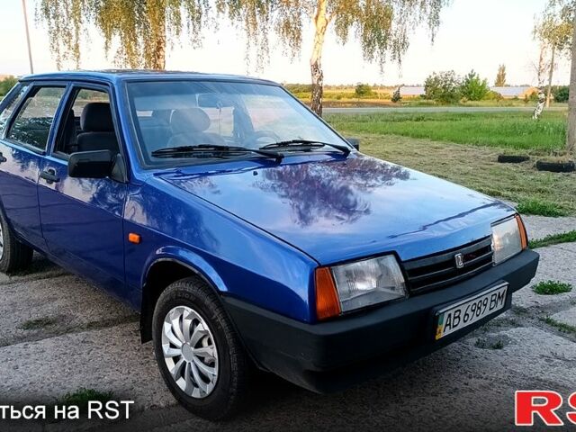 Синий ВАЗ 21099, объемом двигателя 1.6 л и пробегом 160 тыс. км за 1450 $, фото 1 на Automoto.ua