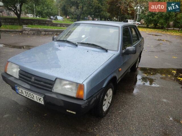 Синий ВАЗ 21099, объемом двигателя 1.6 л и пробегом 240 тыс. км за 3000 $, фото 1 на Automoto.ua