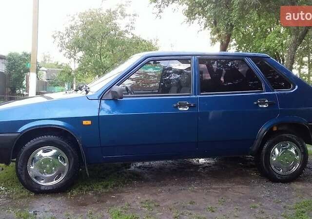 Синий ВАЗ 21099, объемом двигателя 0 л и пробегом 152 тыс. км за 3300 $, фото 1 на Automoto.ua
