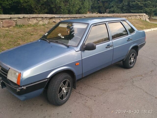 Синий ВАЗ 21099, объемом двигателя 1.6 л и пробегом 150 тыс. км за 2900 $, фото 1 на Automoto.ua