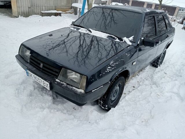 Синий ВАЗ 21099, объемом двигателя 1.6 л и пробегом 170 тыс. км за 1700 $, фото 1 на Automoto.ua