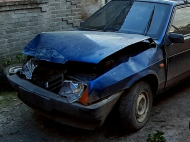 Синий ВАЗ 21099, объемом двигателя 0 л и пробегом 215 тыс. км за 615 $, фото 1 на Automoto.ua