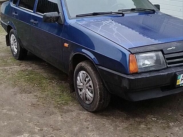 Синий ВАЗ 21099, объемом двигателя 1.6 л и пробегом 190 тыс. км за 1400 $, фото 1 на Automoto.ua