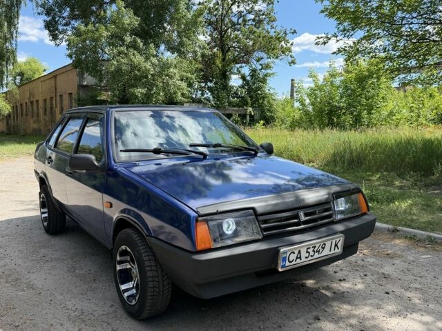 Синій ВАЗ 21099, об'ємом двигуна 1.6 л та пробігом 125 тис. км за 2100 $, фото 1 на Automoto.ua
