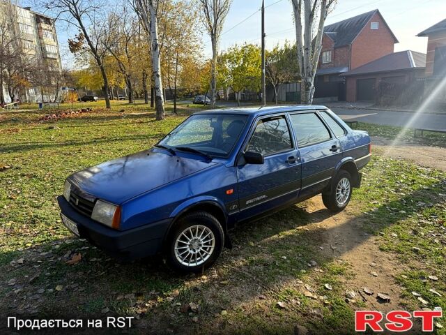 Синий ВАЗ 21099, объемом двигателя 1.6 л и пробегом 160 тыс. км за 1950 $, фото 1 на Automoto.ua