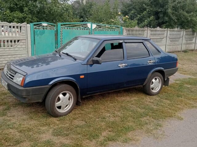Синий ВАЗ 21099, объемом двигателя 1.6 л и пробегом 130 тыс. км за 2800 $, фото 1 на Automoto.ua