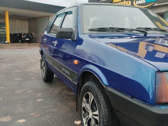 Синий ВАЗ 21099, объемом двигателя 1.6 л и пробегом 159 тыс. км за 2200 $, фото 1 на Automoto.ua