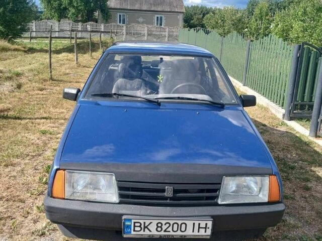 Синий ВАЗ 21099, объемом двигателя 1.6 л и пробегом 225 тыс. км за 1400 $, фото 1 на Automoto.ua