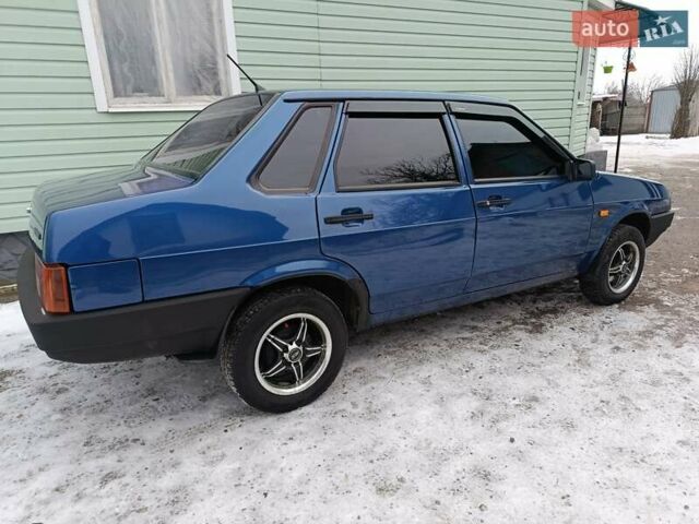 Синий ВАЗ 21099, объемом двигателя 1.6 л и пробегом 95 тыс. км за 2750 $, фото 1 на Automoto.ua