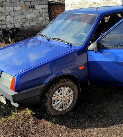Синий ВАЗ 21099, объемом двигателя 1.6 л и пробегом 190 тыс. км за 1450 $, фото 1 на Automoto.ua