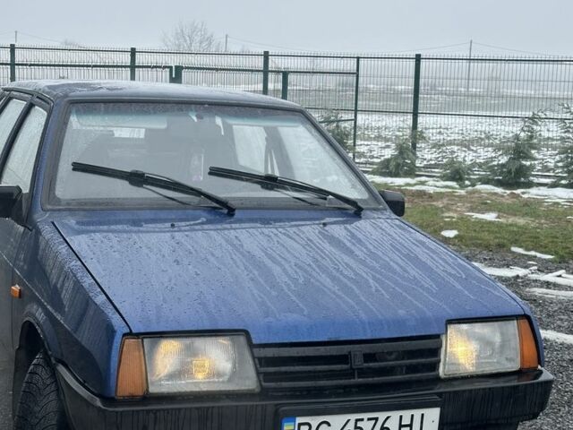 Синий ВАЗ 21099, объемом двигателя 1.6 л и пробегом 267 тыс. км за 1200 $, фото 1 на Automoto.ua