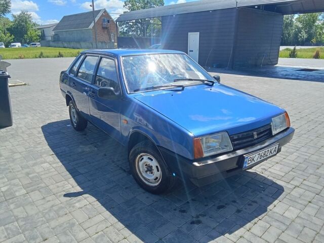 Синій ВАЗ 21099, об'ємом двигуна 0 л та пробігом 277 тис. км за 1750 $, фото 1 на Automoto.ua
