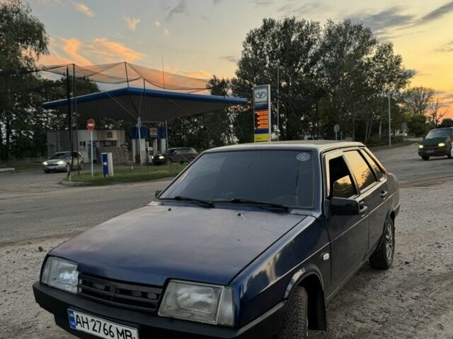 Синий ВАЗ 21099, объемом двигателя 1.5 л и пробегом 104 тыс. км за 1568 $, фото 1 на Automoto.ua