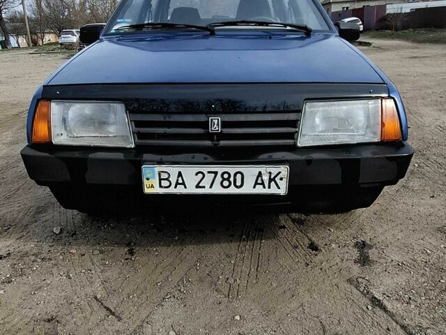 Синий ВАЗ 21099, объемом двигателя 1.5 л и пробегом 325 тыс. км за 500 $, фото 1 на Automoto.ua
