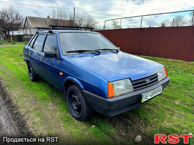 Синий ВАЗ 21099, объемом двигателя 1.6 л и пробегом 308 тыс. км за 1200 $, фото 1 на Automoto.ua