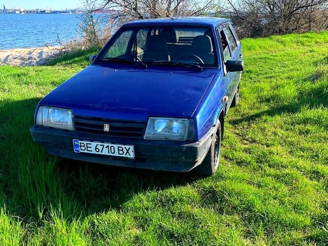 Синий ВАЗ 21099, объемом двигателя 1.6 л и пробегом 0 тыс. км за 1000 $, фото 1 на Automoto.ua