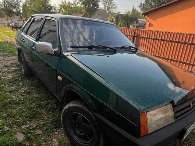 Зелений ВАЗ 21099, об'ємом двигуна 1.5 л та пробігом 375 тис. км за 801 $, фото 1 на Automoto.ua