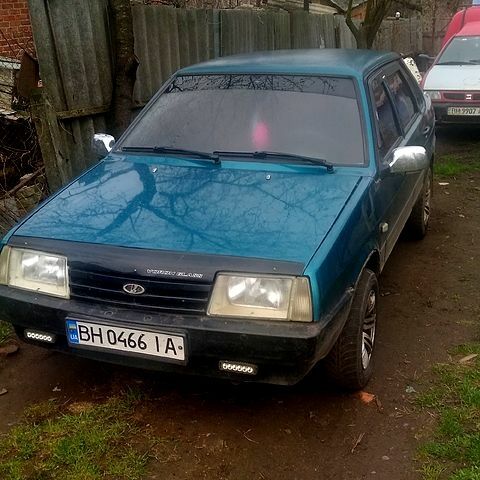 Зеленый ВАЗ 21099, объемом двигателя 1.5 л и пробегом 0 тыс. км за 800 $, фото 1 на Automoto.ua