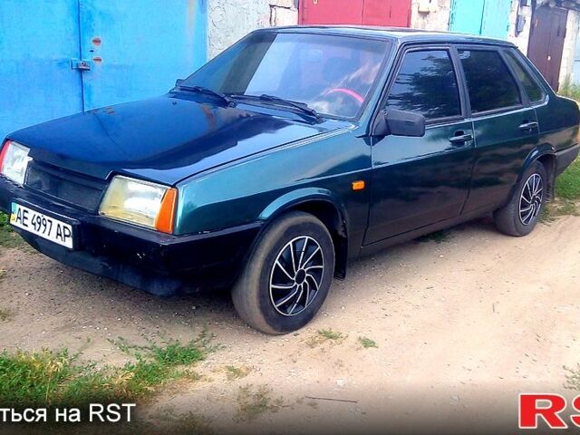 Зеленый ВАЗ 21099, объемом двигателя 1.5 л и пробегом 170 тыс. км за 1150 $, фото 1 на Automoto.ua