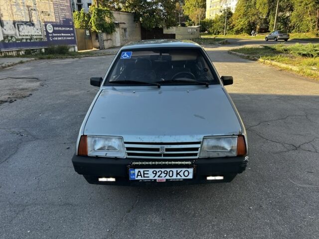 Зеленый ВАЗ 21099, объемом двигателя 1.5 л и пробегом 200 тыс. км за 900 $, фото 1 на Automoto.ua