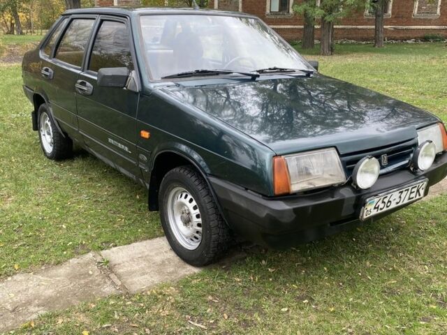 Зелений ВАЗ 21099, об'ємом двигуна 1.5 л та пробігом 80 тис. км за 700 $, фото 1 на Automoto.ua