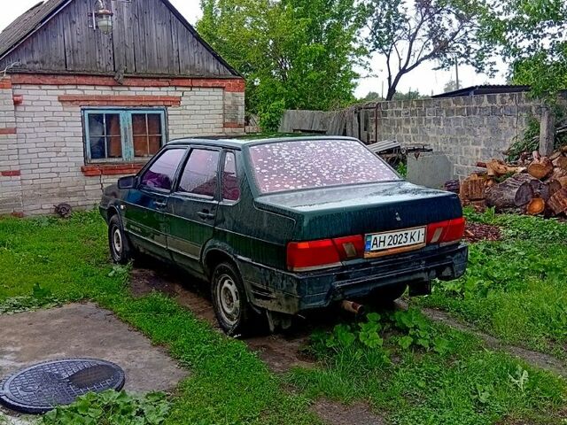 Зеленый ВАЗ 21099, объемом двигателя 1.5 л и пробегом 350 тыс. км за 1100 $, фото 1 на Automoto.ua