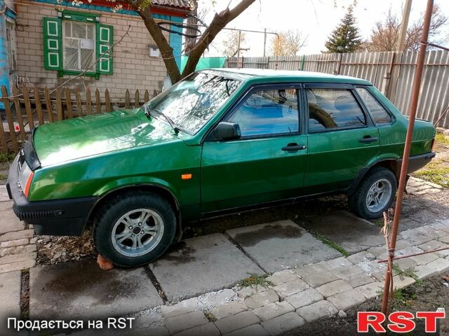 Зеленый ВАЗ 21099, объемом двигателя 1.5 л и пробегом 256 тыс. км за 990 $, фото 1 на Automoto.ua