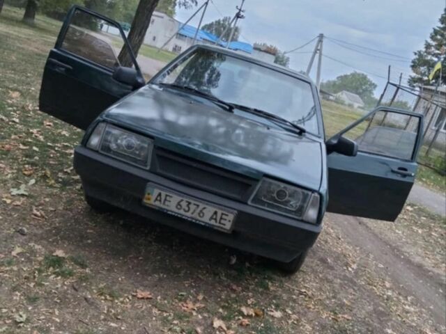 ВАЗ 21099 2000 в Новомосковске на Automoto.ua Зеленый ВАЗ 21099, объемом двигателя 1.5 л и пробегом 5 тыс. км за 1400 $, фото 1 на Automoto.ua