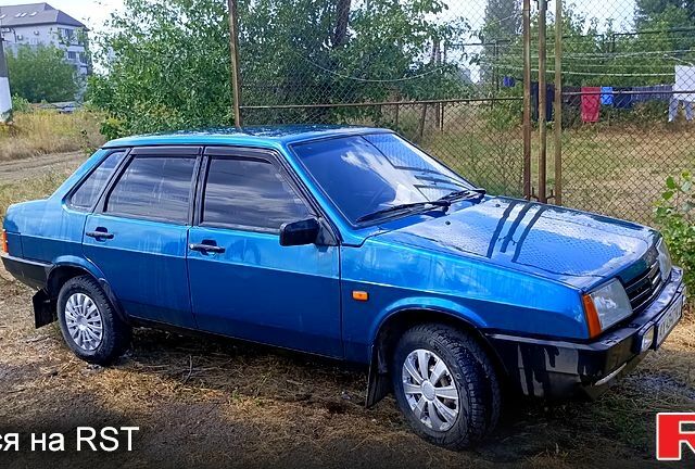 Зеленый ВАЗ 21099, объемом двигателя 1.5 л и пробегом 165 тыс. км за 1250 $, фото 1 на Automoto.ua