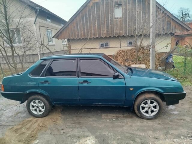 Зеленый ВАЗ 21099, объемом двигателя 1.5 л и пробегом 280 тыс. км за 600 $, фото 1 на Automoto.ua