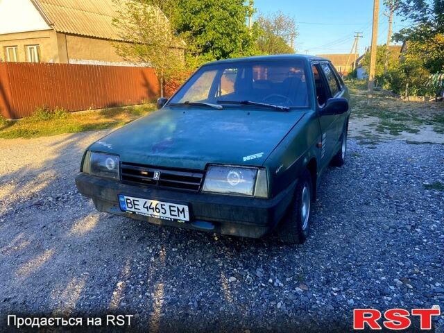 Зеленый ВАЗ 21099, объемом двигателя 1.5 л и пробегом 130 тыс. км за 700 $, фото 1 на Automoto.ua