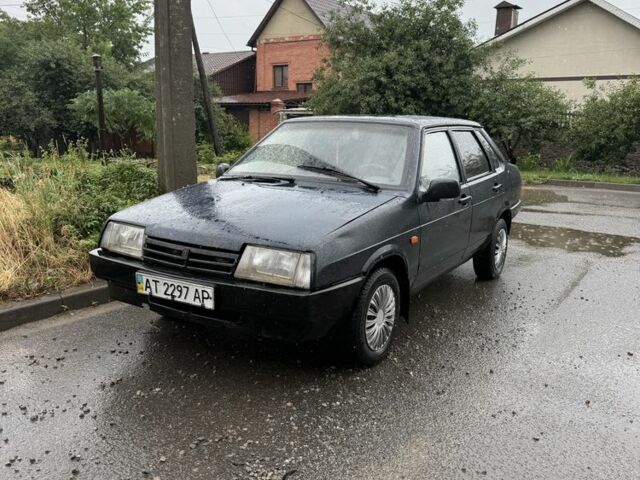 Зеленый ВАЗ 21099, объемом двигателя 1.5 л и пробегом 212 тыс. км за 650 $, фото 1 на Automoto.ua