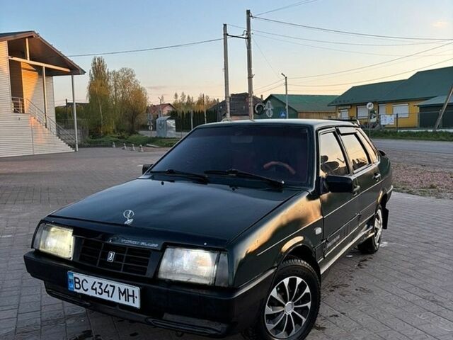 Зеленый ВАЗ 21099, объемом двигателя 1.46 л и пробегом 250 тыс. км за 1200 $, фото 1 на Automoto.ua