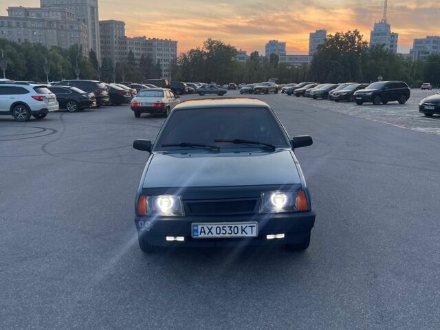 Зелений ВАЗ 21099, об'ємом двигуна 1.5 л та пробігом 3 тис. км за 2000 $, фото 1 на Automoto.ua