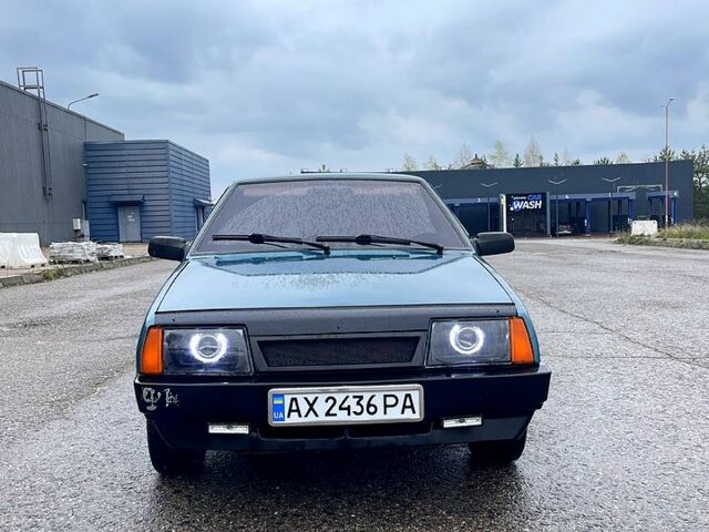 Зеленый ВАЗ 21099, объемом двигателя 1.5 л и пробегом 299 тыс. км за 1800 $, фото 1 на Automoto.ua
