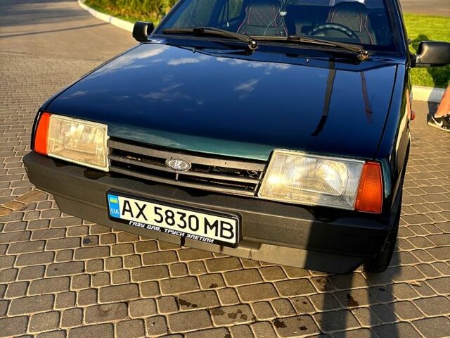 Зеленый ВАЗ 21099, объемом двигателя 1.5 л и пробегом 352 тыс. км за 2000 $, фото 1 на Automoto.ua