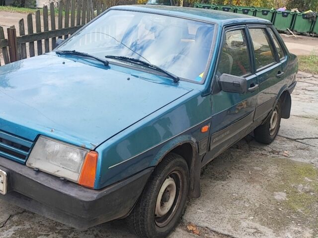 Зелений ВАЗ 21099, об'ємом двигуна 1.6 л та пробігом 252 тис. км за 633 $, фото 1 на Automoto.ua