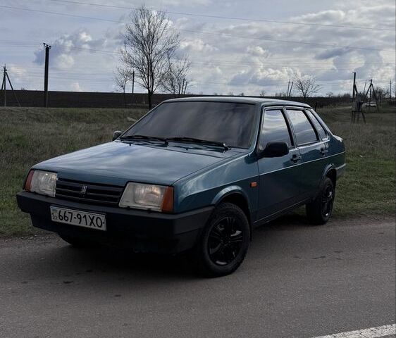 Зелений ВАЗ 21099, об'ємом двигуна 1.5 л та пробігом 180 тис. км за 1700 $, фото 1 на Automoto.ua