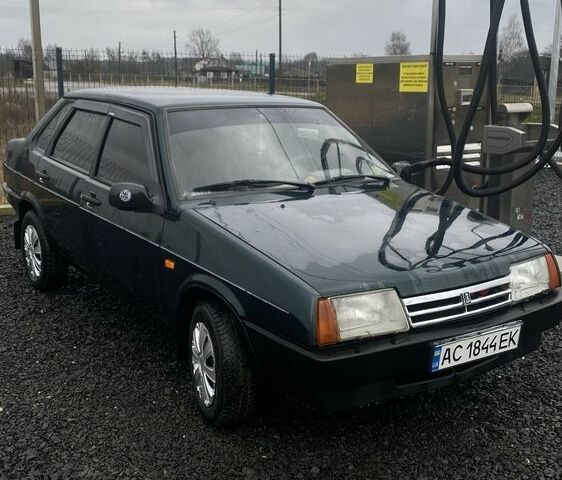 Зеленый ВАЗ 21099, объемом двигателя 1.5 л и пробегом 180 тыс. км за 1450 $, фото 1 на Automoto.ua
