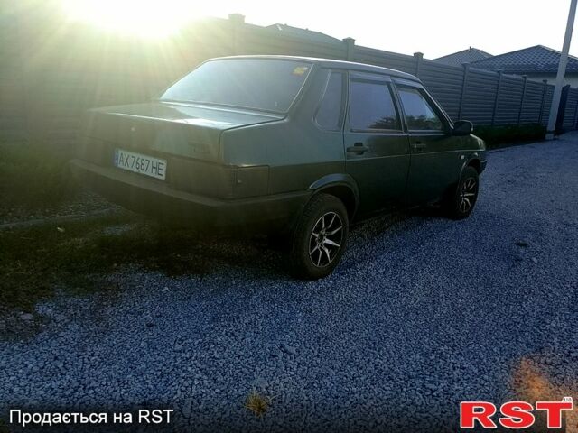 ВАЗ 21099 2002 в Кропивницком (Кировограде) на Automoto.ua Зеленый ВАЗ 21099, объемом двигателя 1.5 л и пробегом 0 тыс. км за 1500 $, фото 1 на Automoto.ua