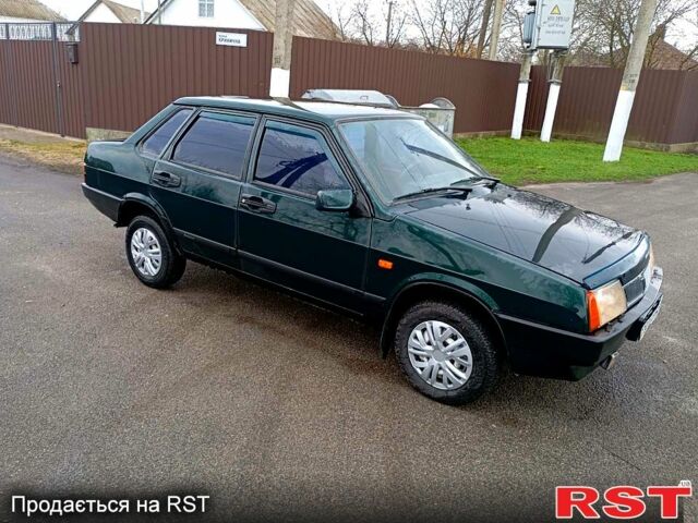 Зеленый ВАЗ 21099, объемом двигателя 1.5 л и пробегом 200 тыс. км за 1150 $, фото 1 на Automoto.ua