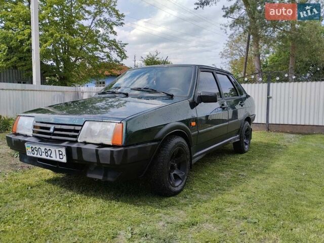 Зеленый ВАЗ 21099, объемом двигателя 1.6 л и пробегом 190 тыс. км за 1750 $, фото 1 на Automoto.ua