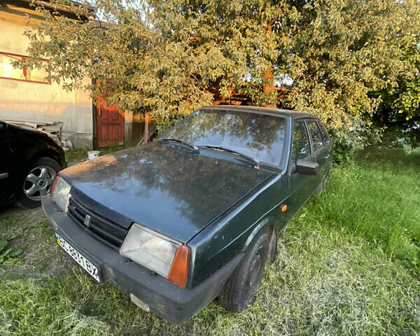 Зеленый ВАЗ 21099, объемом двигателя 1.5 л и пробегом 150 тыс. км за 800 $, фото 1 на Automoto.ua