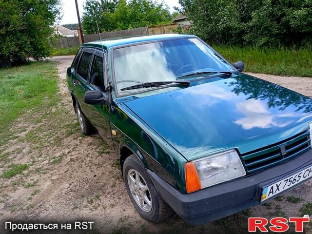 Зеленый ВАЗ 21099, объемом двигателя 1.5 л и пробегом 168 тыс. км за 1550 $, фото 1 на Automoto.ua