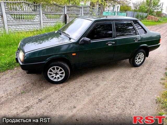 Зеленый ВАЗ 21099, объемом двигателя 1.5 л и пробегом 100 тыс. км за 1400 $, фото 1 на Automoto.ua